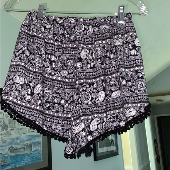 Soft shorts! - Picture 2 of 3